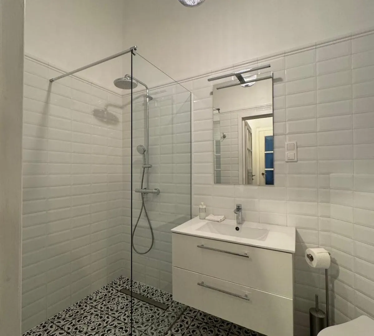 Nowogrodzka 6A 17 Apartment Warsaw