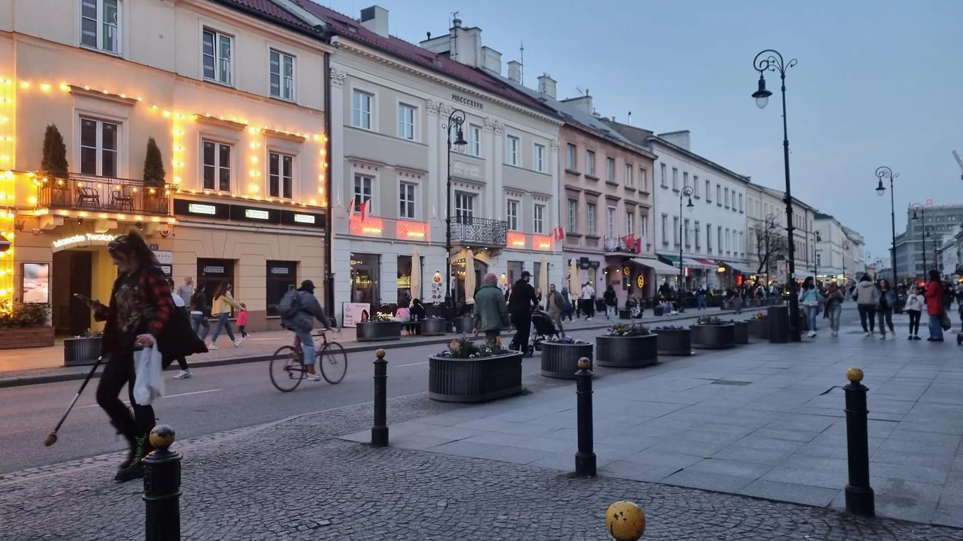 Nowogrodzka 6A 17 Apartment Warsaw Poland