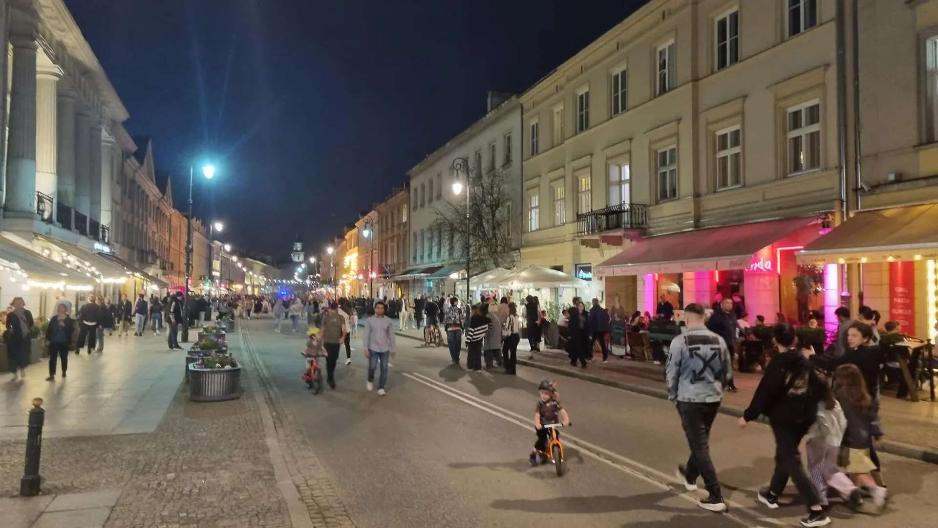 Nowogrodzka 6A 17 Apartment Warsaw Poland
